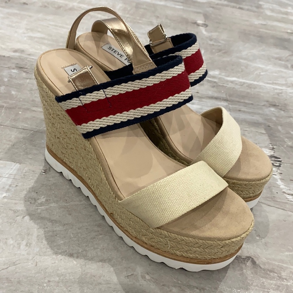 New Steve Madden platform sandals size 37